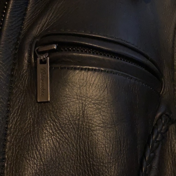 Leather jacket - Picture 7 of 8